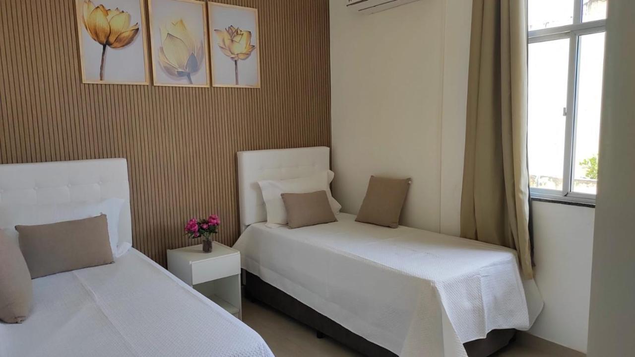 Apartamento No Farol Da Barra. Vista Deslumbrante Para O Mar! No Circuito Do Carnaval. Ao Lado Do Porto Da Barra ! Салвадор Екстер'єр фото